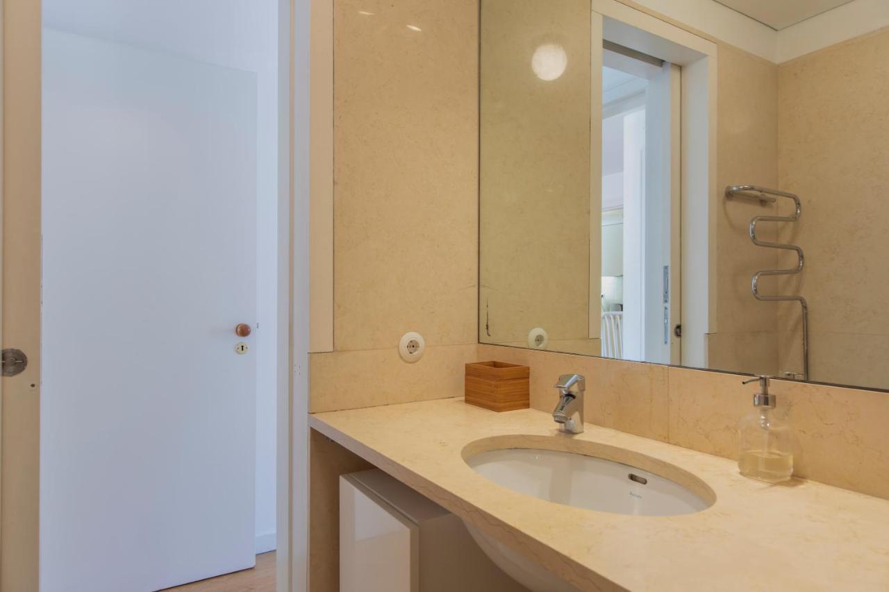 Downtown Apartment Santa Justa Lissabon Exterior foto