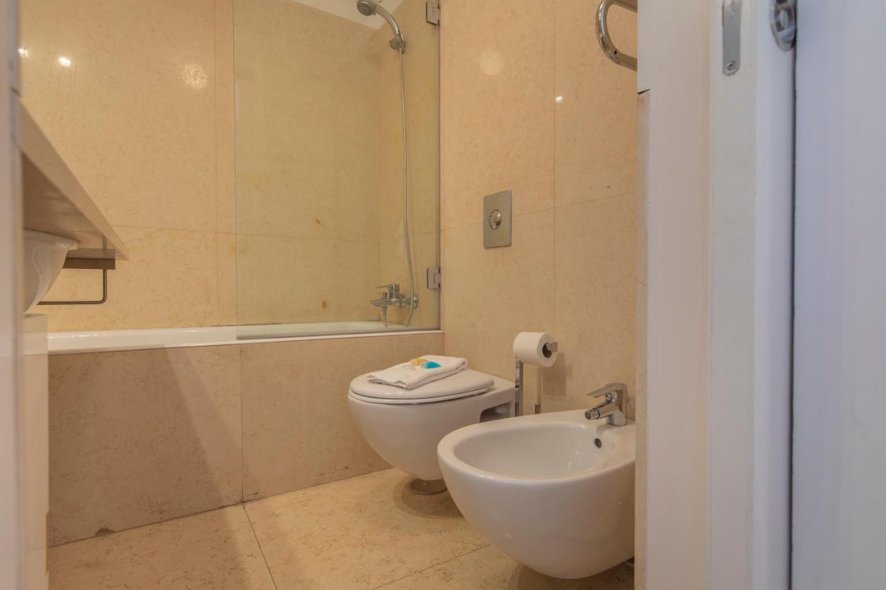 Downtown Apartment Santa Justa Lissabon Exterior foto